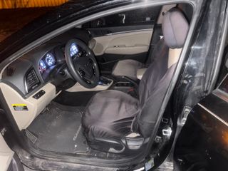 2018 Hyundai Elantra - Interior Front Seat Image
